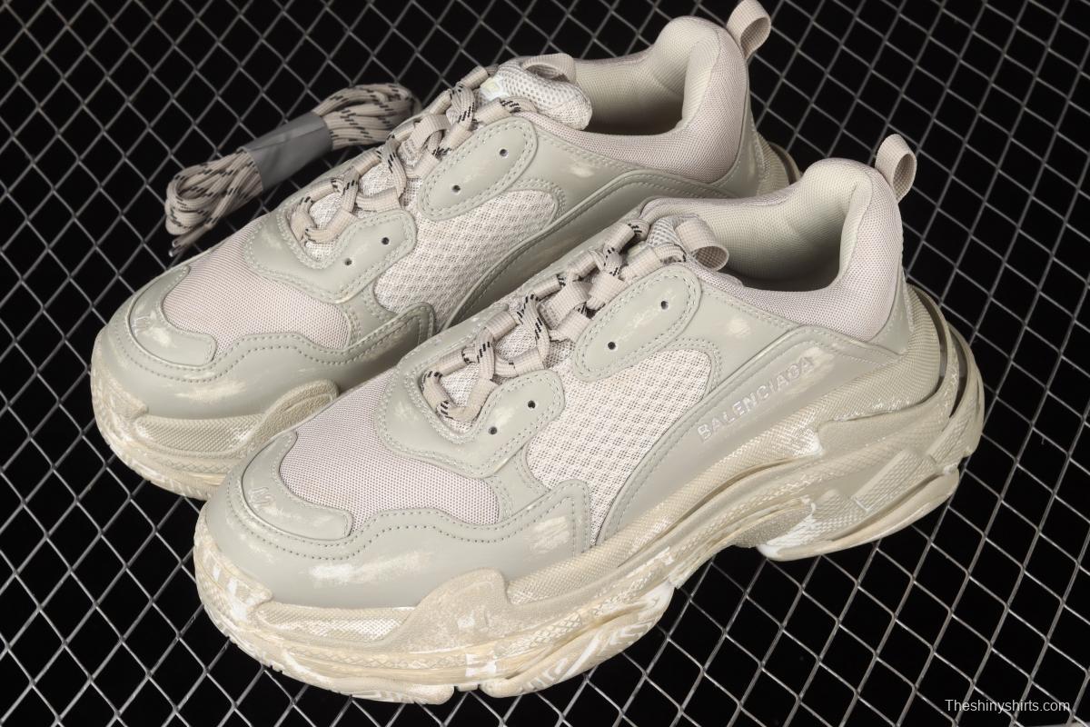 Balenciaga Triple S vintage daddy shoes W2FA19710