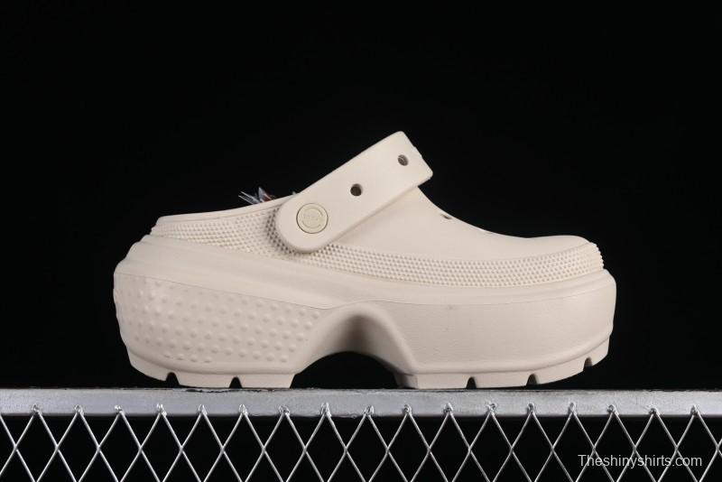 Crocs Classic Clog Snow House Retro Beach Clogs with Adjustable Heel Strap - B.D4