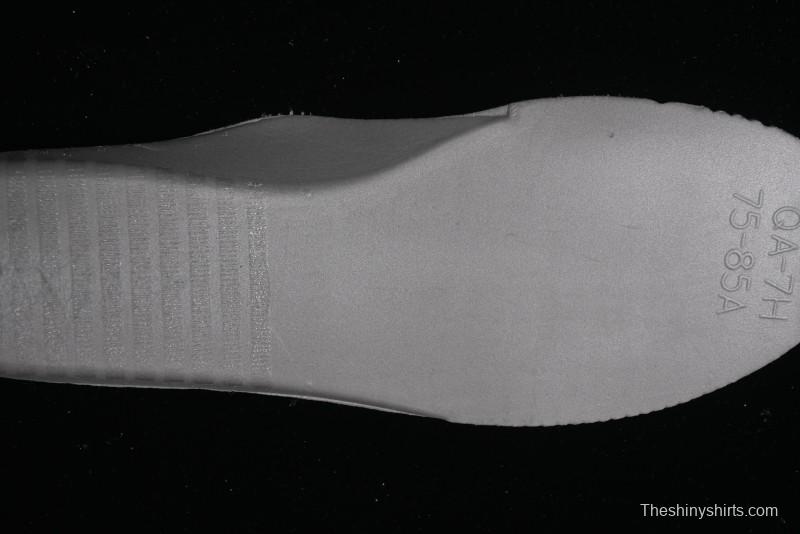 Nike Air Force 1 '07 Low Casual Sneakers with Full-Length Air Cushion - FB3355-200