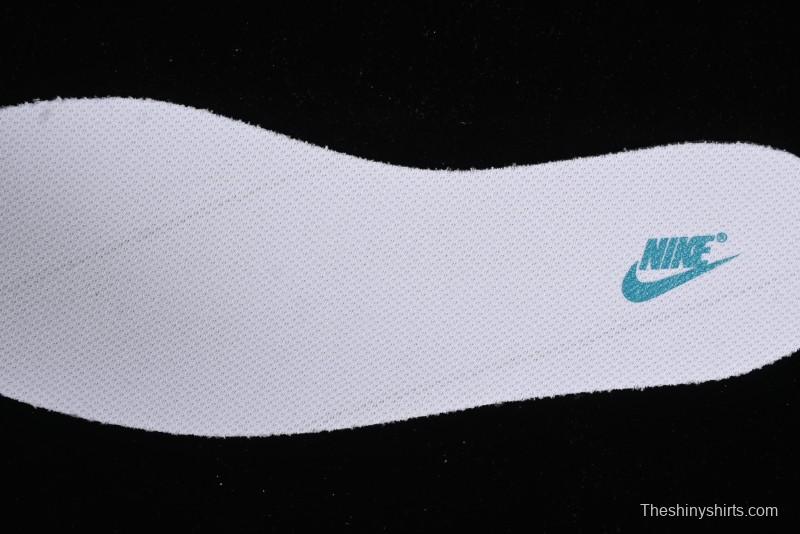 Nike Runtekk Run V2K Cushioned Low-Top Retro Running Shoes with Anti-Slip Design - FD0736-105