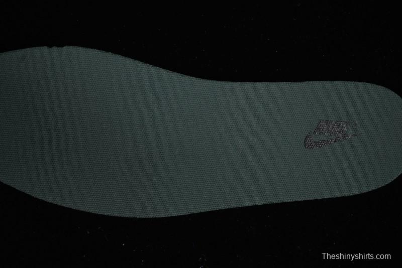 Nike V2K Runtekk 3XL Retro Low-Top Running Shoes with Shock Absorption and Anti-Slip Design - HJ4497-300