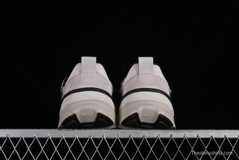 Nike Runtekk Run V2K Low-Top Retro Running Shoes with Cushlon Midsole and Anti-Slip Design - FN6703-001