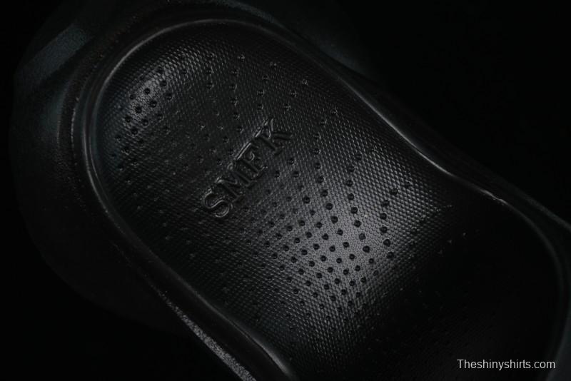 SMFK COMPASS Embossed One-Word Platform Slides - E9066