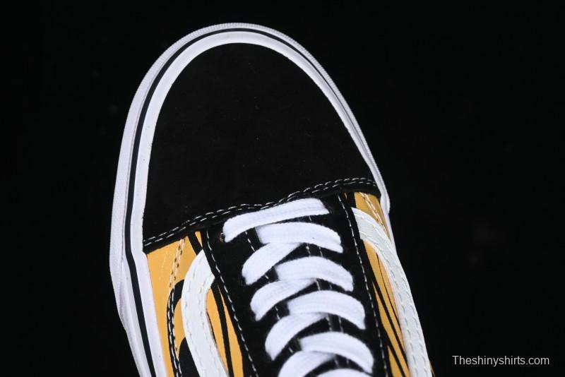 Vans Old Skool Flame Red Low-Top Casual Skate Shoes - VN000CQDBA5