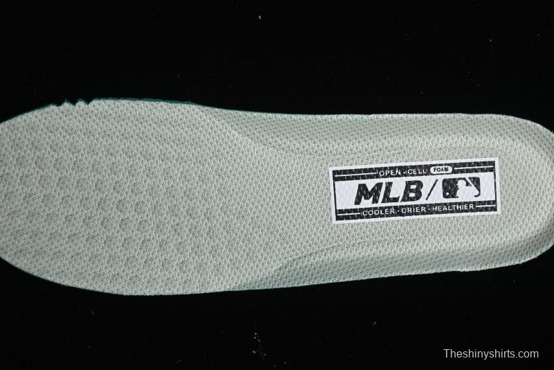 MLB Chunky Liner New York Yankees Lightweight Platform Sneakers with 6cm Height Increase - 3ASXCLB3N50IVS