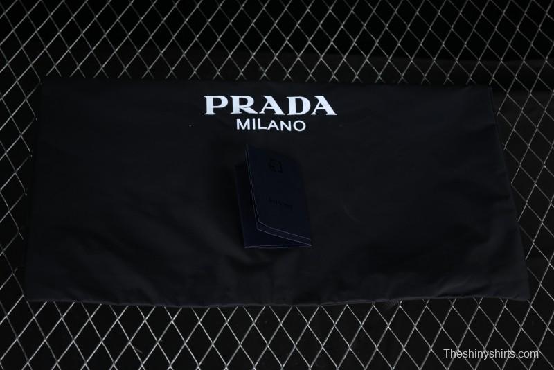 Prada Cloudbust Air Thunder Lifestyle Low-Top Sneakers with Anti-Slip and Wear-Resistant Design - 1E819L