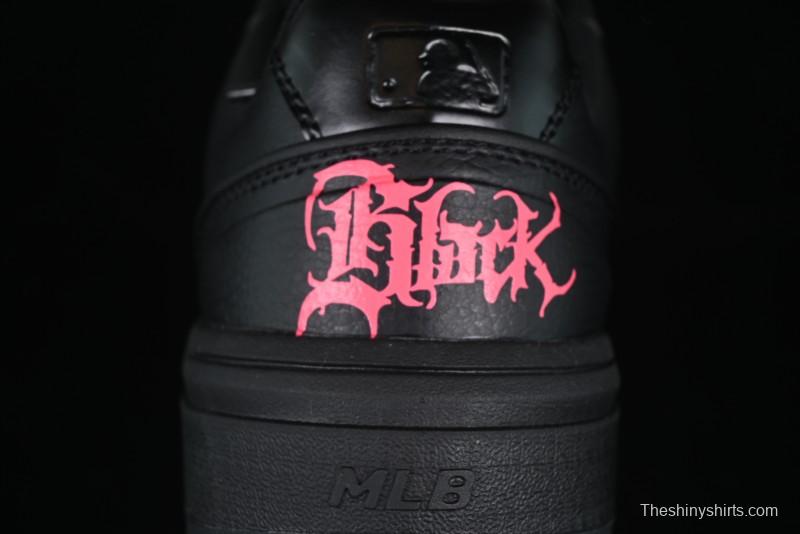 New York Yankees MLB Chunky Liner Custom Platform Sneakers in Neon Pink - 3ASXCA12N50WHS