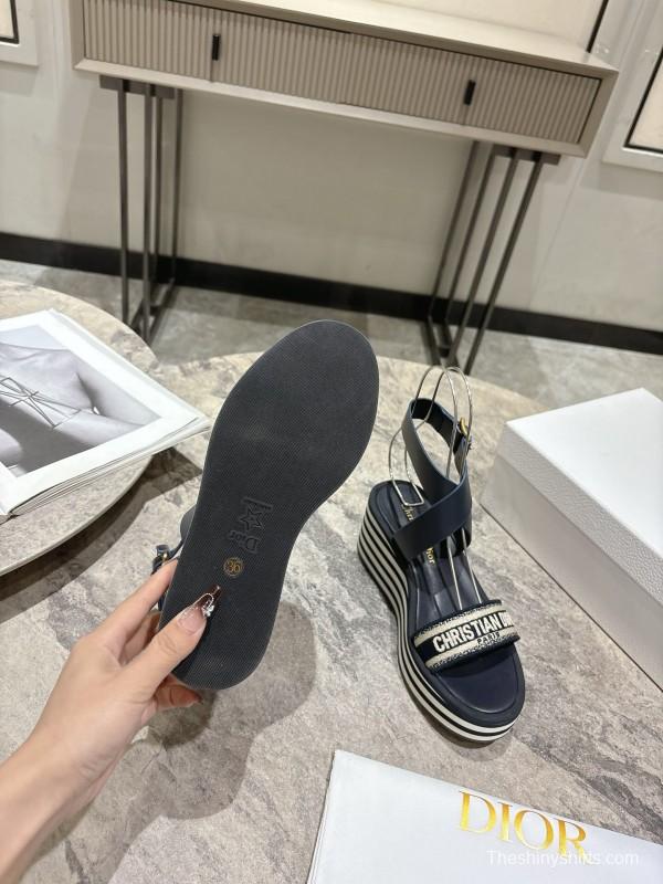 2025 Women Dior Black Leather Sandals Christian Dior Logo KFY00280