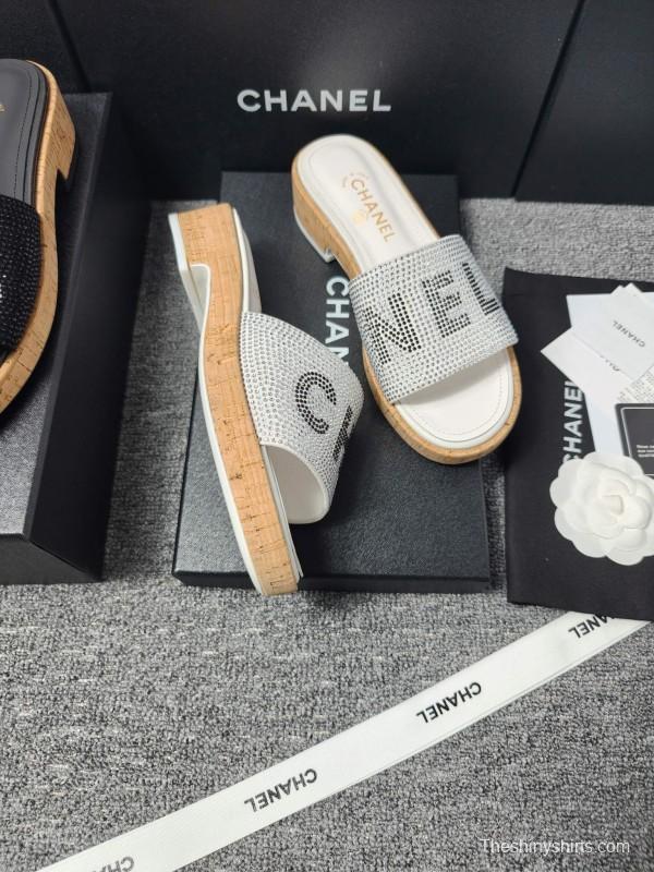 2025 Slippers Chanel White Crystal Slide LY00260