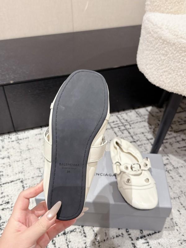 BALENCIAGA Cagole Metal Studs Ballet Flats - KFY00300