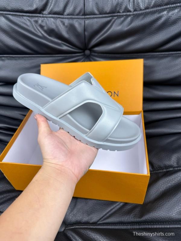 2025 Men Louis Vuitton White Leather Slippers AS00180