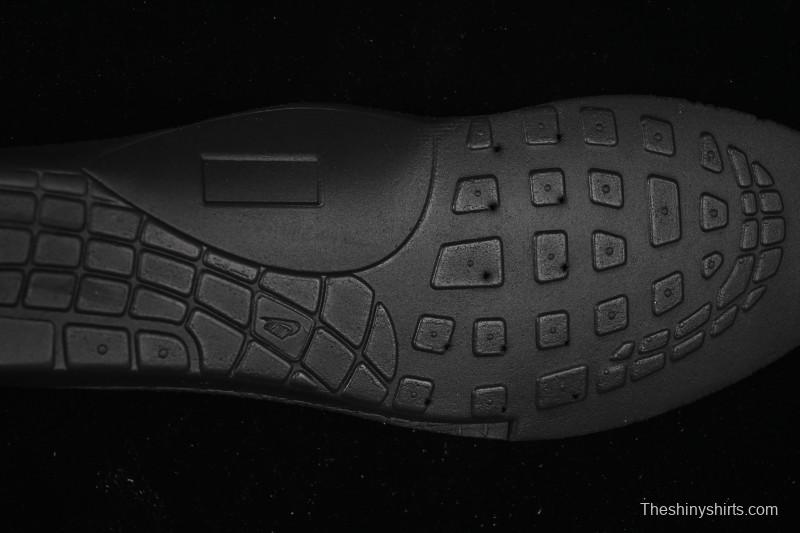 Nike Air Max 90 Retro Running Shoes with Max Air Cushion - CN8490-100